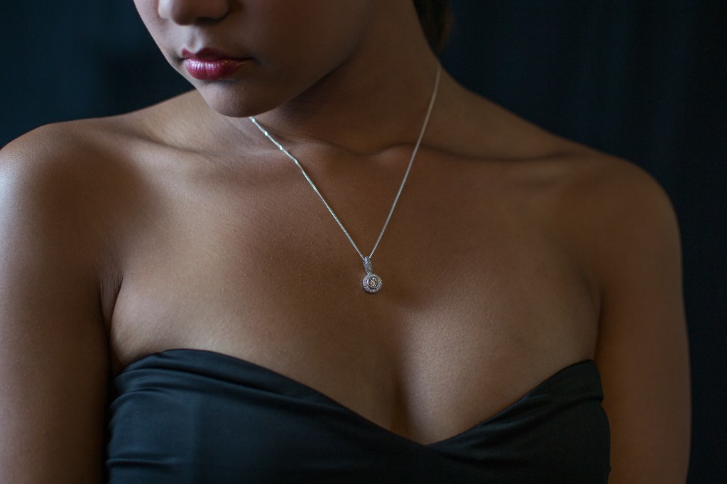 diamond necklace jewelry
