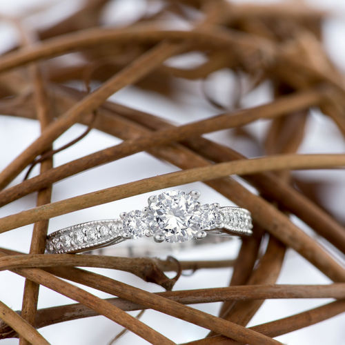 trista-diamond engagement rings